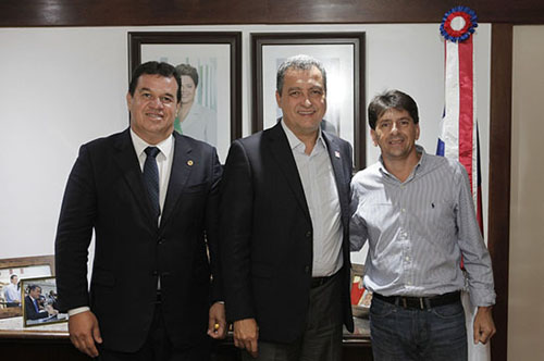 Na foto: Marquinhos Viana, deputado estadual, Rui Costa, governador da Bahia e Sérgio Maia, prefeito de Aracatú. Foto: Mateus Pereira/GOVBA