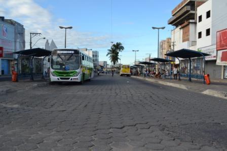 Resultado de imagem para ‘Tarado’ ataca cobradora de ônibus; polícia foi acionada