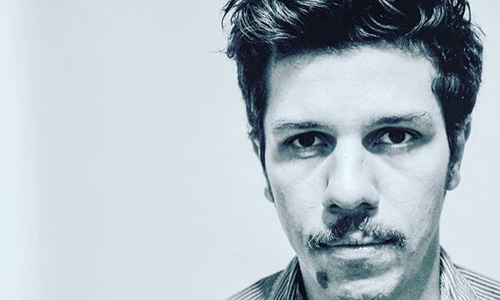 A grande atração deste final de semana em Conquista é o show do Helio Flanders, vocalista da banda Vanguart